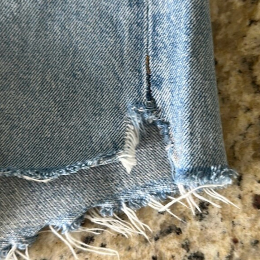 Agolde Riley Shorts - Picture 7 of 7